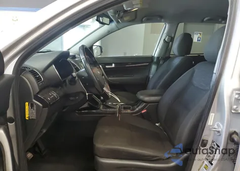 2015 Kia Sorento Lx z USA, uszkodzony, nr VIN 5XYKTDA75FG564152